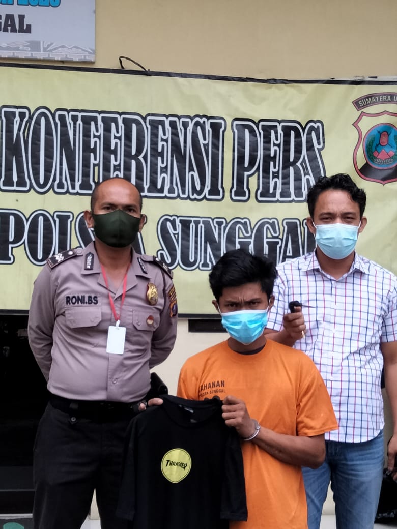 Tersangka curanmor saat di kantor polisi