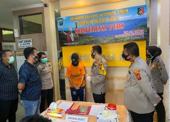 Bawa 400 Butir Ekstasi, Wanita Ini Diringkus