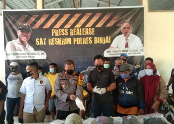 Bunuh Suami-istri, Sopir Truk Ini Diringkus di Batubara, Tersangka: Uangnya untuk Beli Sabu Pak