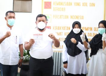 Wali Kota Tanjungbalai dan Wakil Jalani Vaksinasi Covid-19