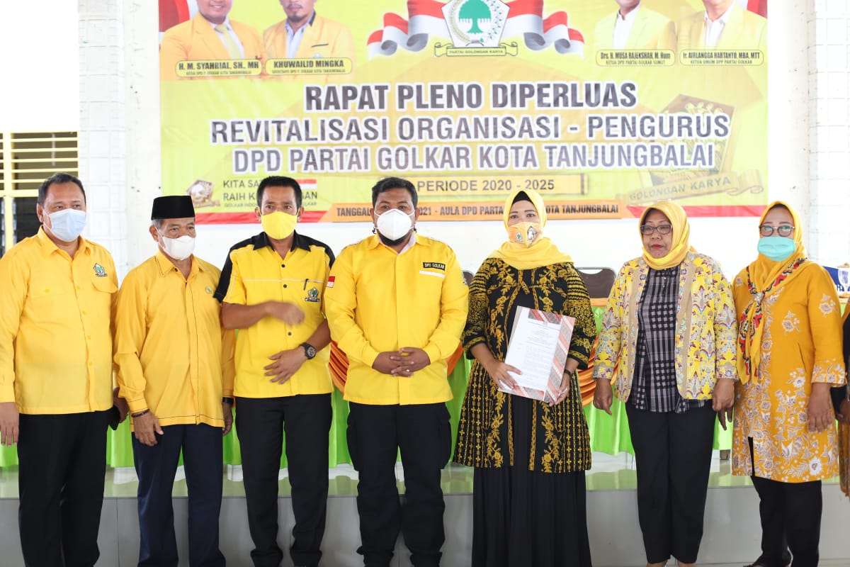 (Ignatius Siagian/taslabnews) Suasaa rapat pleno diperluas DPD Partai Golkar Kota Tanjungbalai, Sabtu (6/3).