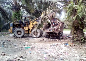 Diinstruksikan Bupati, Dinas Lingkungan Hidup Tata Sampah TPA Sei Renggas