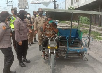 Kerjasama dengan Polres, Sat Pol PP Asahan Gelar Operasi Yustisi Penegakan Prokes