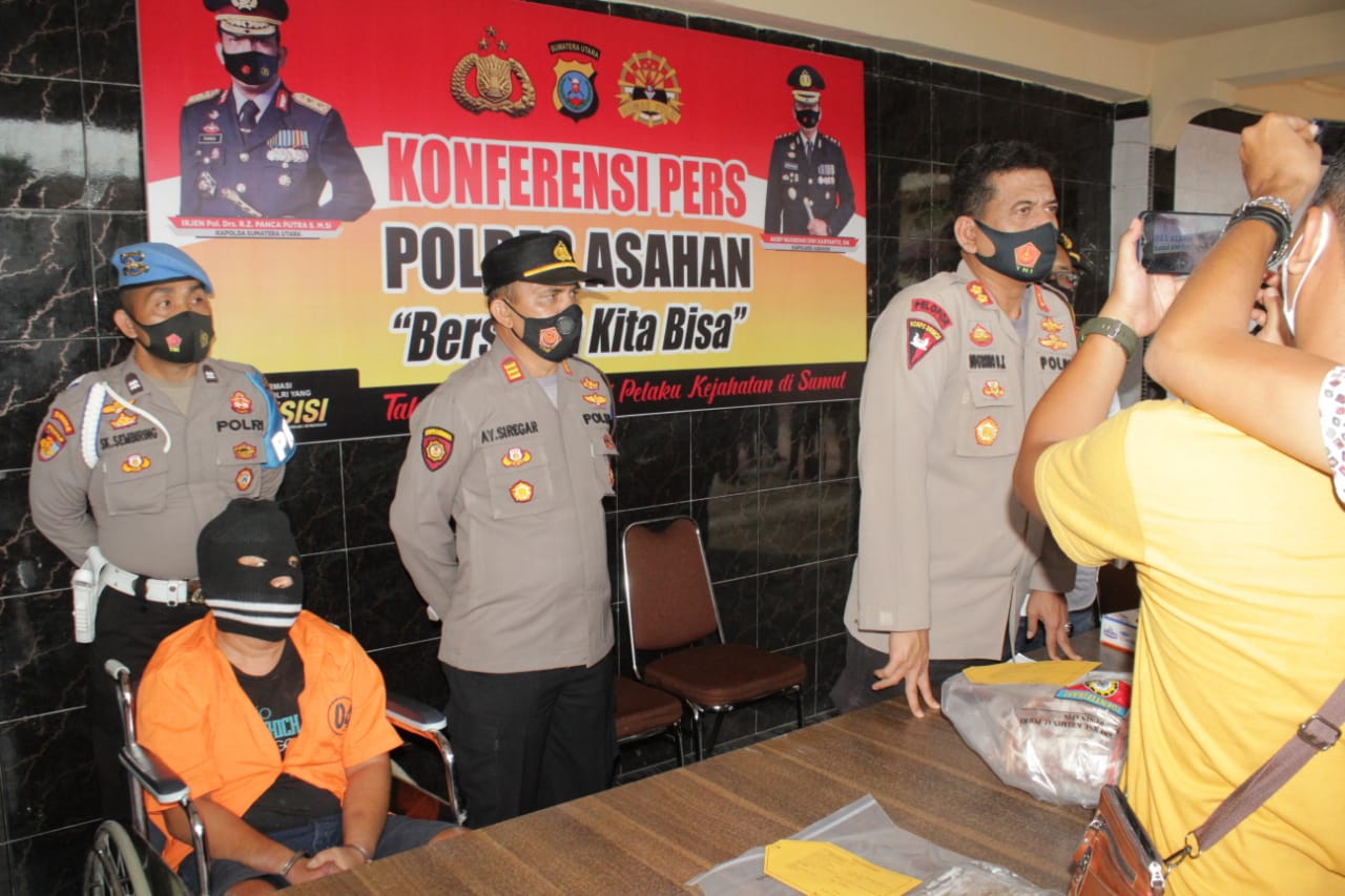 Pers rilis pengungkapan penyelundupan sabu dan ekstasi 