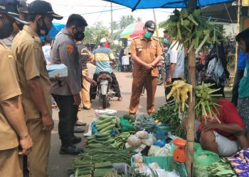 Camat Meranti dan Kapolsek Kota Kisaran Pantau Pasar Tradisional di Desa Serdang
