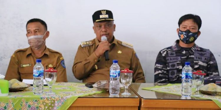 Pj Bupati Labuhanbatu, Mulyadi Simatupang saat memberikan sambutan pada acara tersebut.