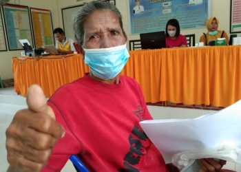 Lansia dan Tenaga Pendidik Divaksinasi Covid-19 di Desa Gajah Asahan