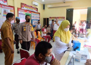 Putuskan Penyebaran Covid-19, Polres Fasilitasi Vaksinasi Massal Warga Kota Tanjungbalai