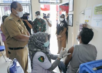 Kegiatan Vaksin untuk Lansia, Guru Paud dan SD di Asahan Disaksikan Wakil Bupati, Wakapolres dan Danyonif 126/Kala Cakti