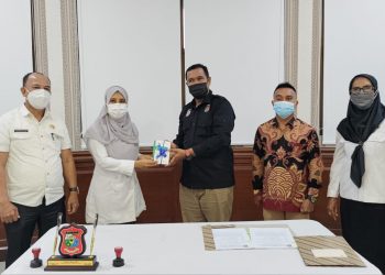 KPU Hibahkan 393 Thermogun Bekas Pakai Ke Pemko Tanjungbalai 