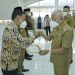 Bupati Asahan Serahkan Sertifikat Desa Bersinar ke Empat Desa