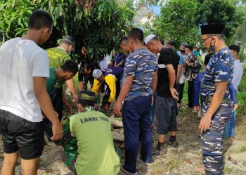 Semarakkan Idul Adha 1442 H, Lanal TBA Sembelih 4 Ekor Lembu