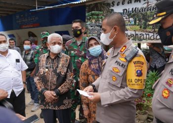 Bupati Tinjau Vaksinasi 1.647 Warga yang Digelar Polres Asahan