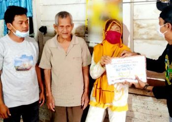 Mengamen di Jalanan Untuk Biaya Pengobatan Nek Muriatik, ASC Meranti Berhasil Kumpulkan Rp4,6 Juta Lebih