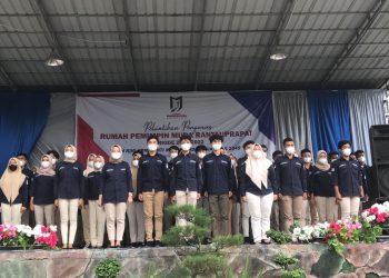 (Richad Silaban/taslabnews) Pengurus Rumah Pemimpin Muda Rantauprapat periode 2021-2022 yang baru dilantik