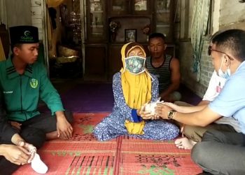 Kegiatan Penggalangan Dana Untuk Nek Muriatik Diapresiasi Camat Meranti