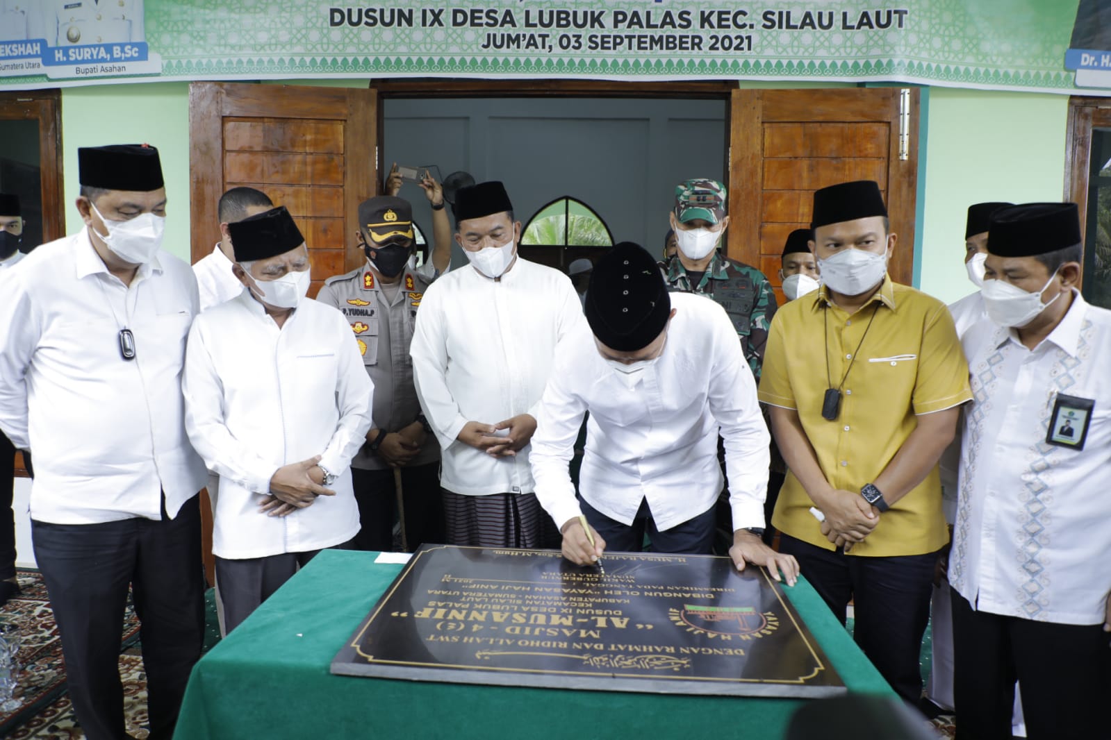 Bupati Asahan Dampingi Wagubsu Resmikan Masjid Al-Musannif di Kecamatan Silau Laut