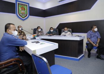 Sekda Asahan Ikuti Rakor, Monitoring dan Evaluasi Perkembangan Covid-19 Secara Virtual