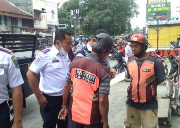 Kadishub Labura: Petugas Parkir Harus Bisa Berikan Layanan Kepada Pemilik Kendaraan