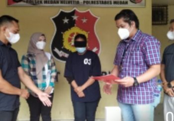 Cewek Ini Rayu Korbannya di Michat, Lalu ‘Diperas’ dan HP nya Dicuri