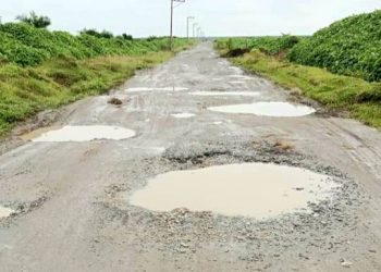 Warga Pulau Rakyat Keluhkan Jalan Penghubung Desa Rusak Berat