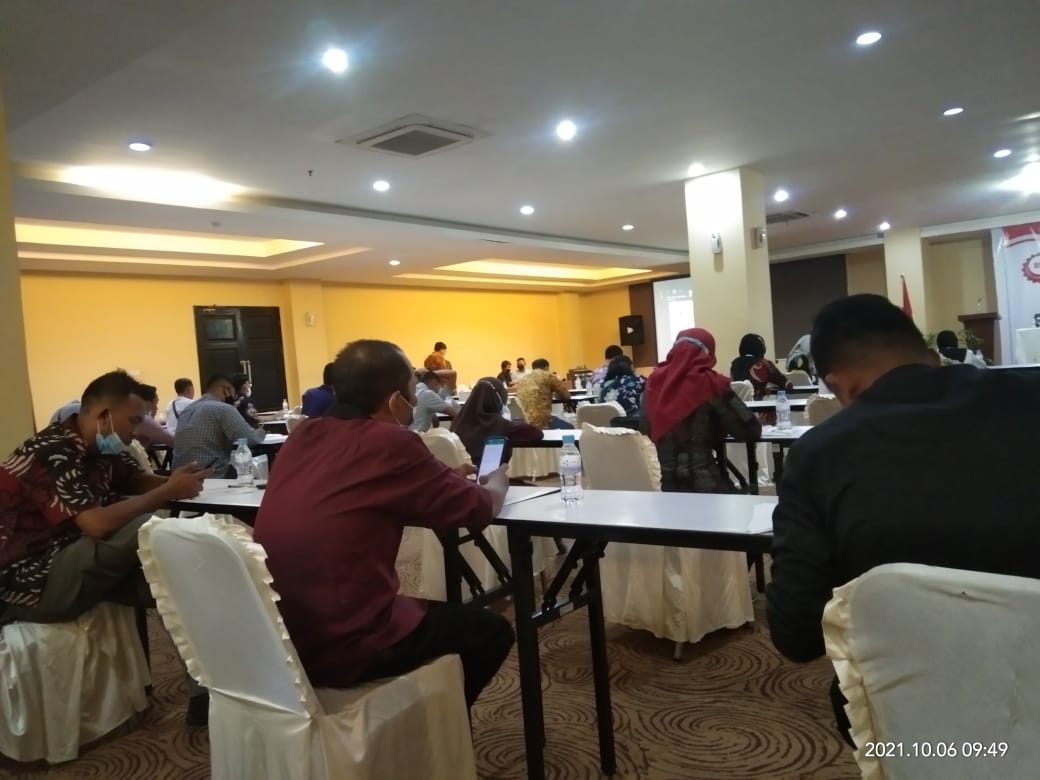 Para kades di Asahan saat mengikuti bimtek
