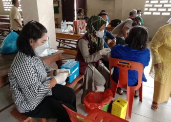 Hari Pertama Bhakti Sosial Pengabdian 31 Tahun AKABRI 1990 di Kota Tanjungbalai Gelar Vaksinasi