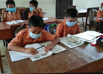 Bau Busuk Limbah dari Pasar Simpang Empat Asahan Ganggu Proses Belajar di Sekolah