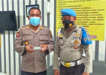 Komitmen Berantas Narkoba, Mendadak Personil Polsek Pulau Raja di Tes Urine dan Periksa Senpi