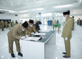Ini Pesan Bupati Asahan saat Lantik 9 Pejabat