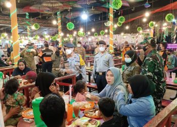 Tingkatkan Disiplin Prokes, Polres Bersama TNI dan Pemko Tanjungbalai Gelar Patroli Skala Besar