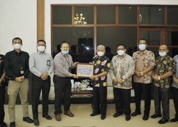 Laporan Keuangan 2020 Raih WTP, Bupati Asahan Terima Penghargaan dari Menteri Keuangan