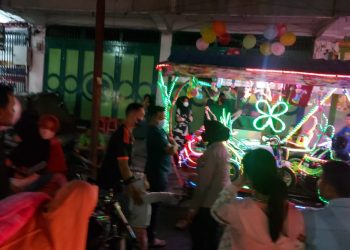 Personel Polwan Polres Asahan Stop Warga yang Melintas di Taman Seputaran Ma’jizat, Diimbau untuk Vaksin