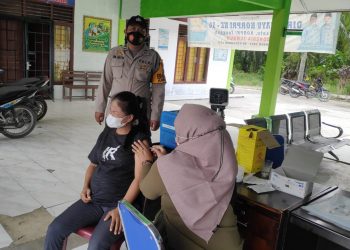 64 Warga Divaksin pihak Polsek Sei Kepayang