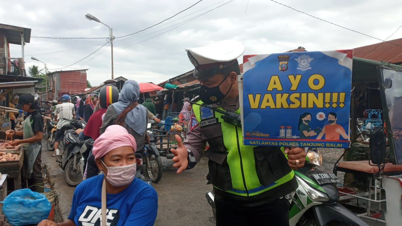 Sat Lantas Polres Tanjungbalai Kembali Himbau Warga Agar Melaksanakan Vaksin