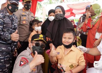Kapoldasu Tinjau Vaksinasi Merdeka Anak di Kota Tanjungbalai      