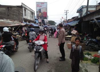Atisipasi Kemacetan dan Lakalantas Serta Aksi Kriminalitas, Polsek Sei Kepayang Atur Arus Lalu Lintas