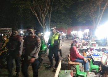 Imbau Warga Patuhi Prokes, Kasat Bimas Polres Asahan Kunjungi Lokasi Keramaian