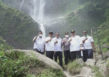Bupati Asahan: Obyek Wisata Air Terjun Ponot akan Dibenahi Agar Lebih Menarik untuk Dikunjungi