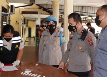 Tes Urine Mendadak di Polres Pematangsiantar, Cegah Personil Terlibat Narkoba