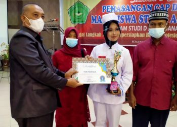 Asisten Pemerintahan Wakili Bupati Asahan Hadiri Capping Day Mahasiswa Kebidanan Stikes As Syifa