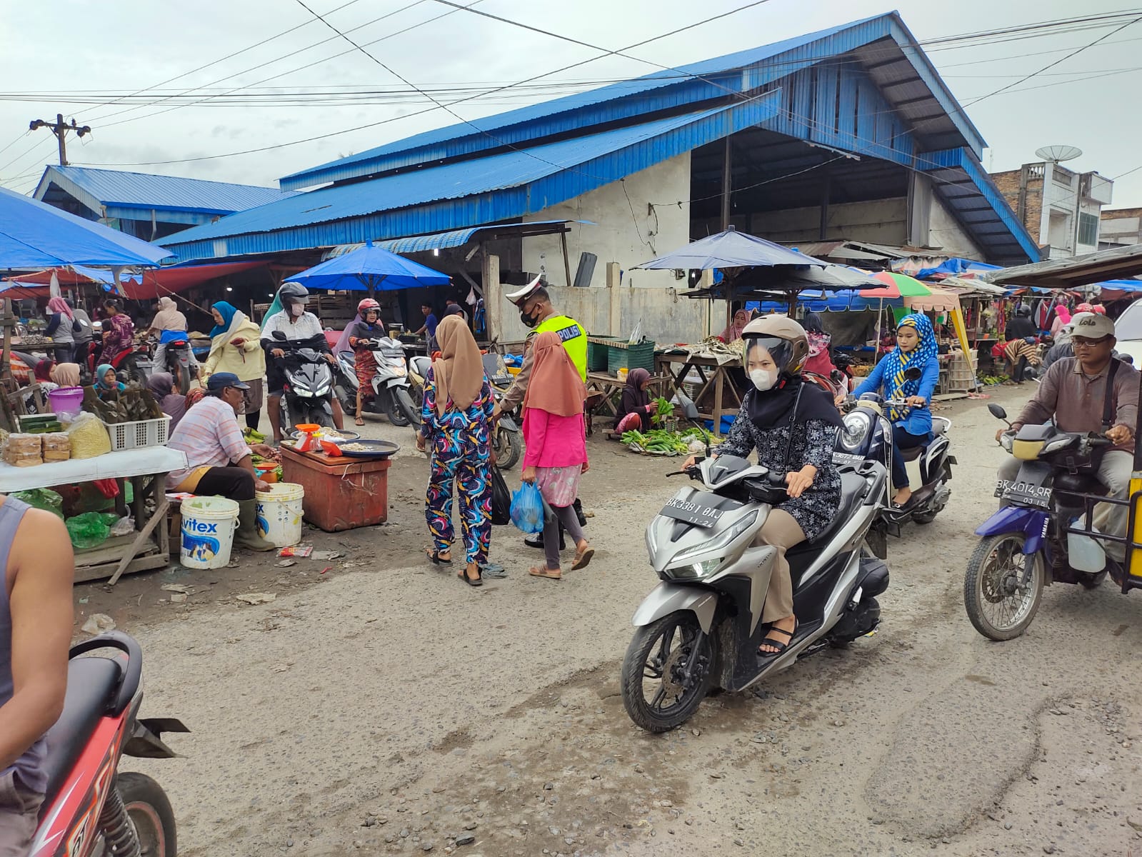 Personel Polsek Air Joman Imbau Masyarakat Terapkan Prokes