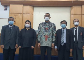 Dr Irene Silviani MSP Resmi Jabat Rektor UDA