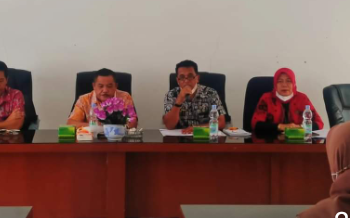 Sekdakab Labuhanbatu Ir Yusuf Siagian MMA saat membuka acara sosialisasi tersebut.