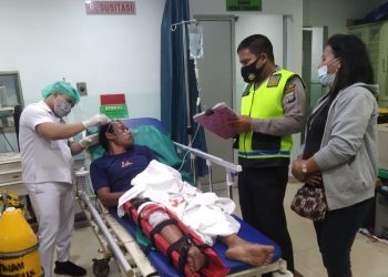 Tabrakan Dengan Mopen Fa Ramah Indah, Buruh Bangunan Alami Luka Berat