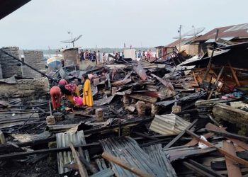 Lagi Sahur, 55 Unit Rumah di Sei Apung TerbakarLagi Sahur, 55 Unit Rumah di Sei Apung Terbakar