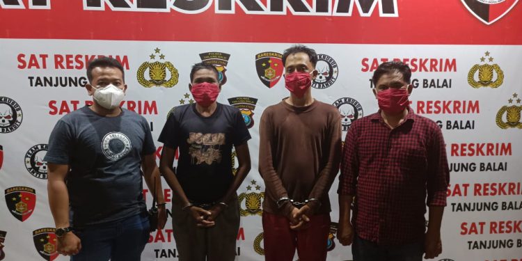 Dua Orang Tersangka Kasus Judi Diamankan Sat Reskrim Polres Tanjungbalai