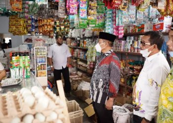 Plt Wali Kota Waris Thalib Monitor Harga dan Stok Sembako di Tanjungbalai Jelang Ramadhan