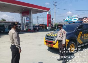 Personel Samapta Polres Asahan Monitoring dan Pengawasan di SPBU