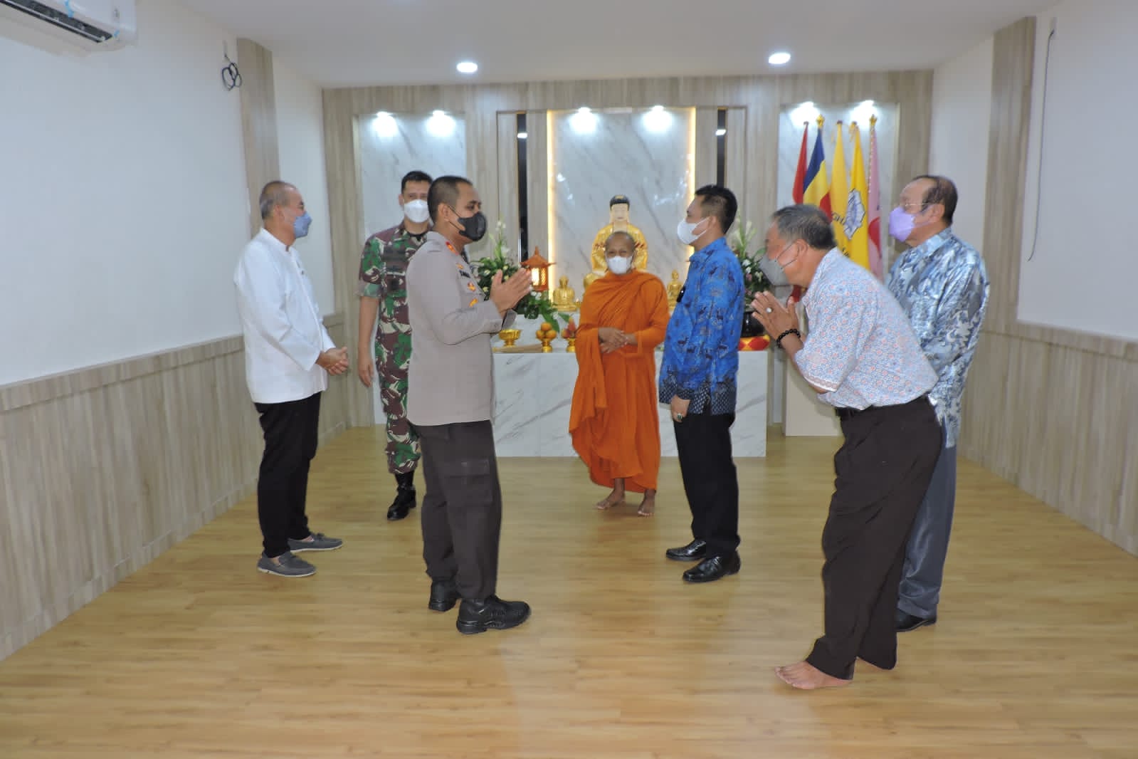 Kapolres Asahan AKBP Putu Yudha Prawira SIK MH menghadiri peresmian Vihara Swastimuni